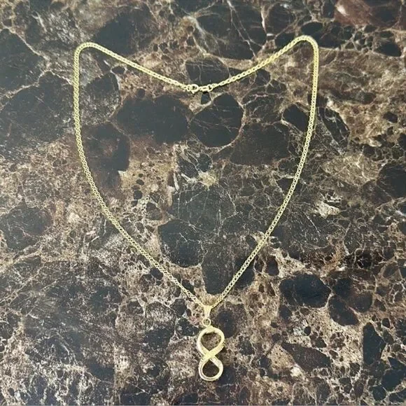 Real 18K Saudi Gold Chain Necklace with Infinity Pendant - Picture 2 of 8